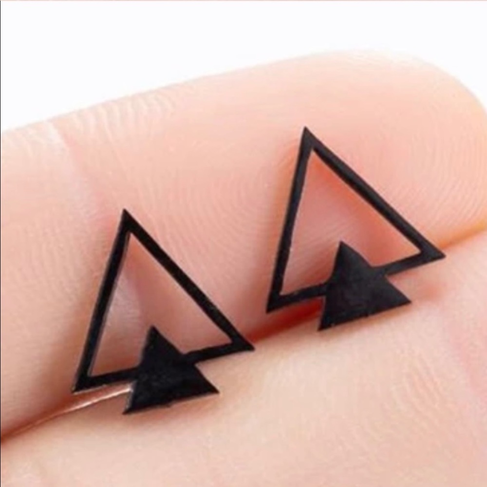 Black Geometric Double Triangle Earrings. Brand new.